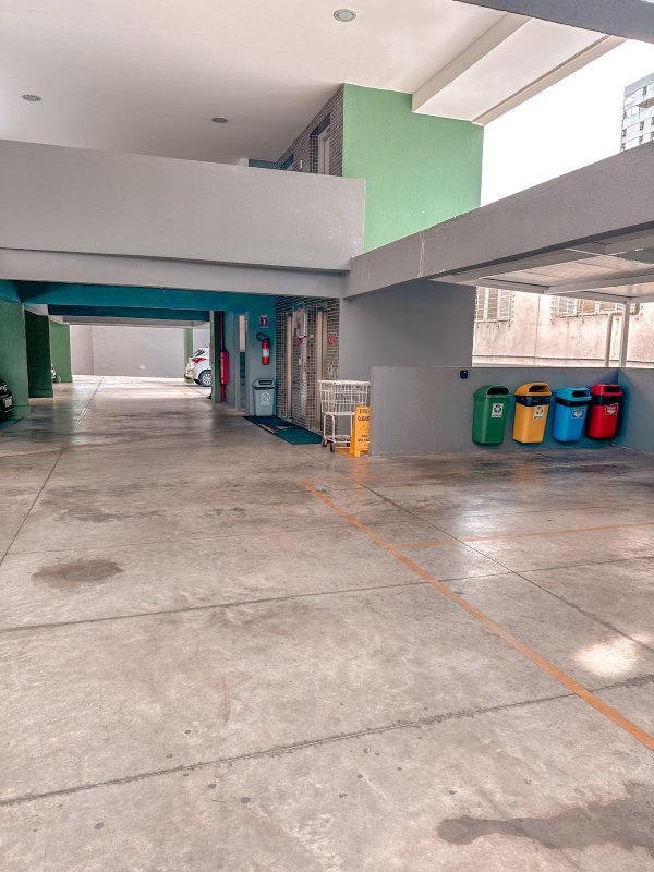Apartamento para alugar com 1 quarto e 1 vaga, 48m² por R$ 2.200,00 Rua José Trajano Recife - 