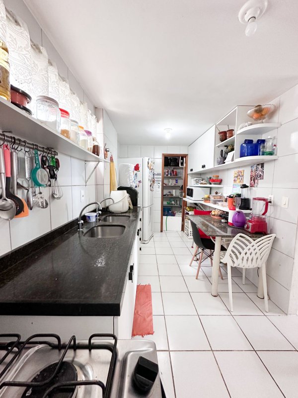 Apartamento novo à venda com 2 quartos, 155,25m² por R$ 1.250.000,00 Avenida Boa Viagem Recife - 