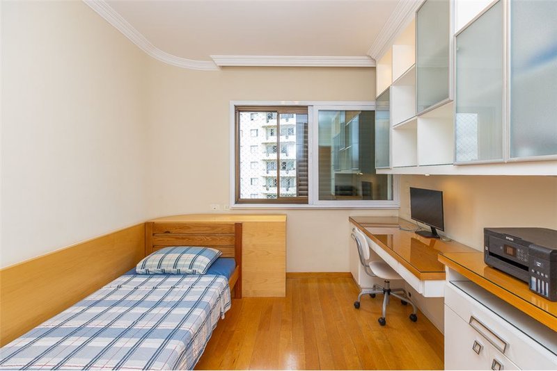 Apartamento no Campo Belo com 3 suítes 209m² Barão de Jaceguai São Paulo - 