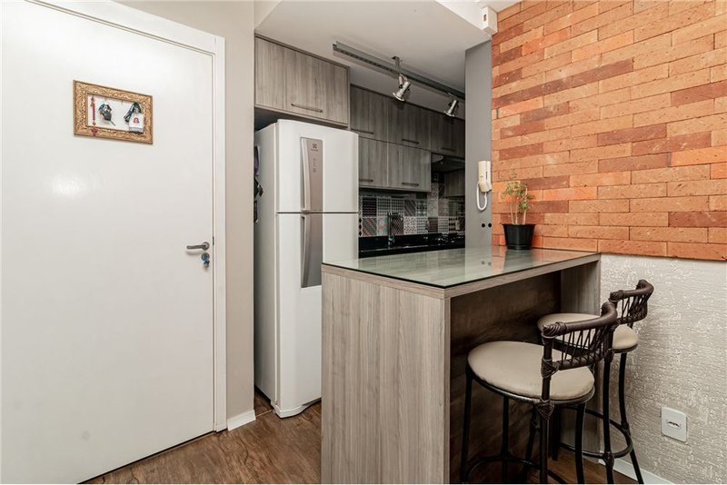 Apartamento de 3 dormitórios á 4 min da Av Baltazar De Oliveira Garcia Engenheiro Francisco Rodolfo Simch Porto Alegre - 