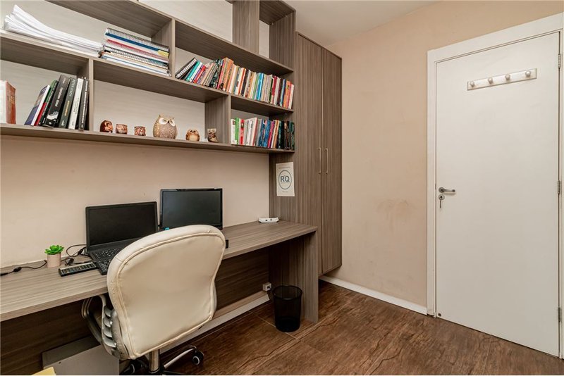 Apartamento de 3 dormitórios á 4 min da Av Baltazar De Oliveira Garcia Engenheiro Francisco Rodolfo Simch Porto Alegre - 