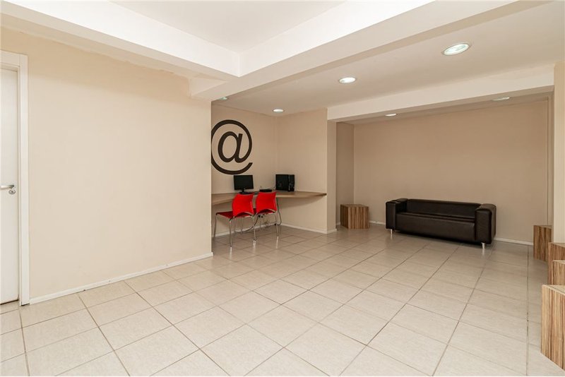 Apartamento de 3 dormitórios á 4 min da Av Baltazar De Oliveira Garcia Engenheiro Francisco Rodolfo Simch Porto Alegre - 