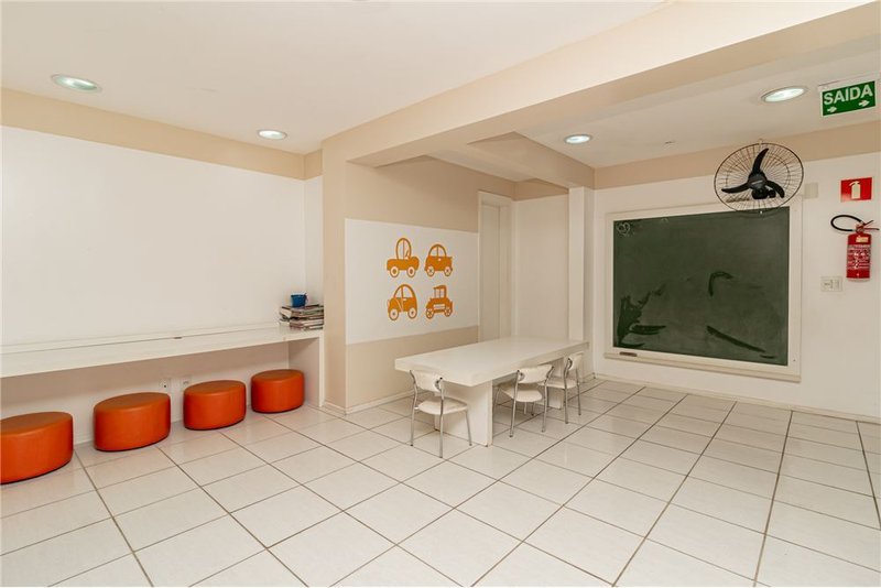 Apartamento de 3 dormitórios á 4 min da Av Baltazar De Oliveira Garcia Engenheiro Francisco Rodolfo Simch Porto Alegre - 