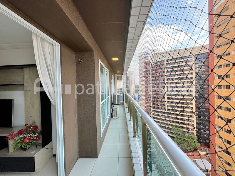 Apartamento 70 m² com 2 Quartos 2 wc 2 vagas. Semi-mobiliado. Meireles Fortaleza CE Avenida Historiador Raimundo Girão Fortaleza - 