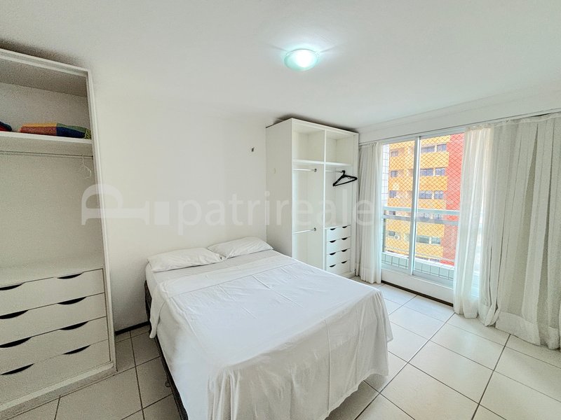Apartamento 70 m² com 2 Quartos 2 wc 2 vagas. Semi-mobiliado. Meireles Fortaleza CE Avenida Historiador Raimundo Girão Fortaleza - 