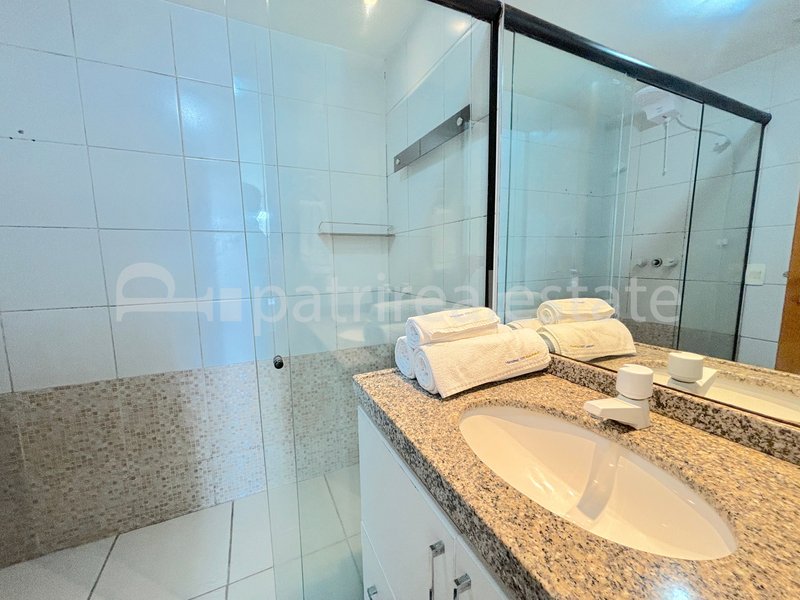 Apartamento 70 m² com 2 Quartos 2 wc 2 vagas. Semi-mobiliado. Meireles Fortaleza CE Avenida Historiador Raimundo Girão Fortaleza - 