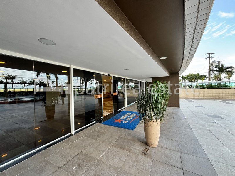 Apartamento 70 m² com 2 Quartos 2 wc 2 vagas. Semi-mobiliado. Meireles Fortaleza CE Avenida Historiador Raimundo Girão Fortaleza - 