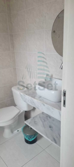 Apartamento para Locação  anual e temporada  de 2 dormitórios - Enseada - Guarujá/SP - Guarujá - 