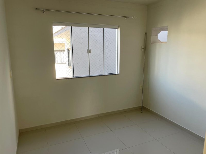 Apartamento semimobiliado  Timbó - 