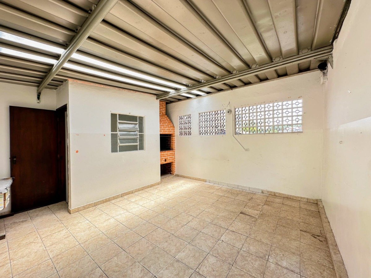 Casa à venda com 3 quartos, 158m² - Foto 18