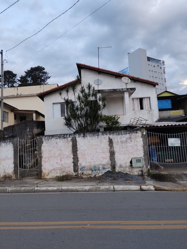 Casa à venda no Centro de Igaratá  Igaratá - 