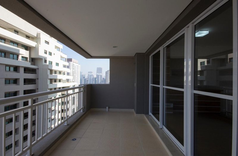 701 ARIZONA - APARTAMENTO 92MTS - 2 SUÍTES + 2 VAGAS NA GARAGEM + 1 DEPÓSITO NA GARAGEM Rua Arizona São Paulo - 