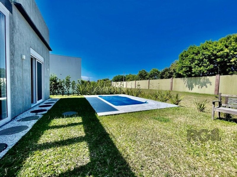 Casa em Condomínio fechado com 4 suítes em Rainha do Mar, Xangri-Lá Diamante Xangri-lá - 