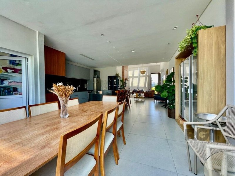 Casa em Condomínio fechado com 4 suítes em Rainha do Mar, Xangri-Lá Diamante Xangri-lá - 
