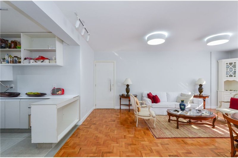 Apartamento em Pinheiros com 137m² R. NAVARRO DE ANDRADE São Paulo - 