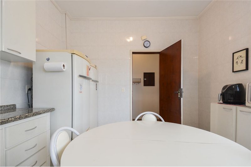 Apartamento na Aclimação com 2 dormitórios 114m² Conselheiro Furtado São Paulo - 