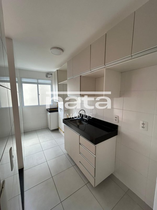 Apartamento com 2 quartos no Residencial Dalí para locação Rua Almirante Grenfall Duque de Caxias - 