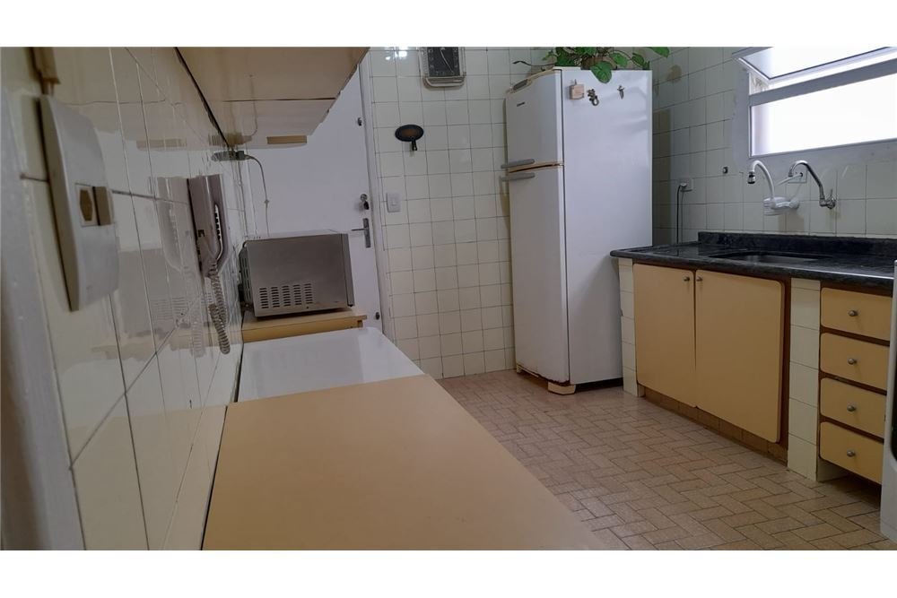 Apartamento à venda com 3 quartos, 76m² - Foto 9