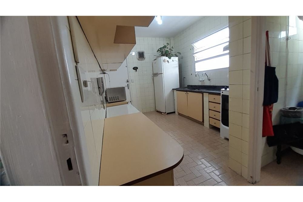 Apartamento à venda com 3 quartos, 76m² - Foto 10