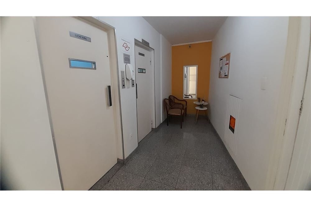 Apartamento à venda com 3 quartos, 76m² - Foto 17