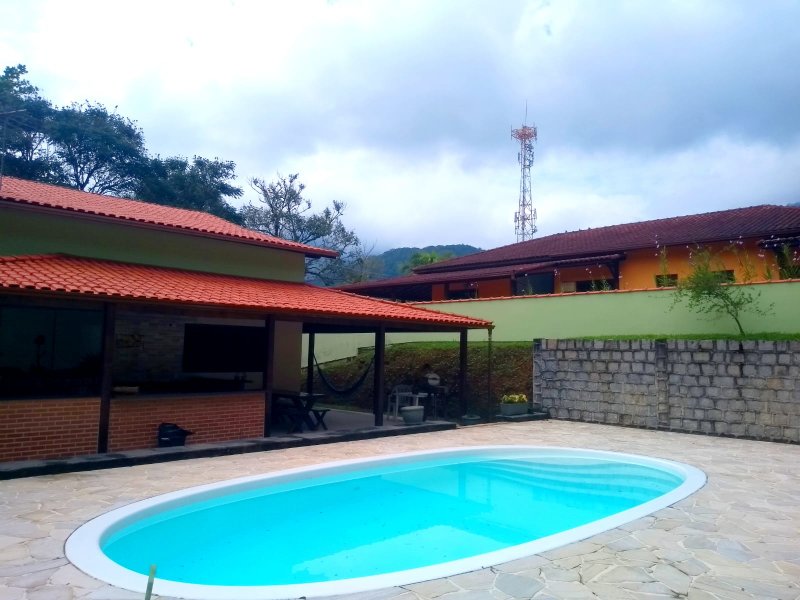 Casa com 2 Quartos por R$ 750.000,00 - Caneca Fina, Guapimirim/RJ Estrada da Caneca Fina Guapimirim - 