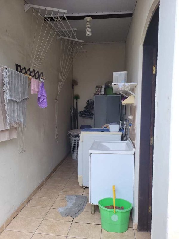 Casa 4 dormitórios no Jd. Benoa Rua prof Olegário Cardoso Filho  Santana de Parnaíba - 
