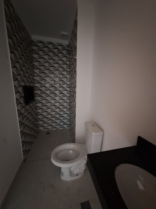 Apartamento à venda pronto para morar com 2 dormitórios na Vila Carrão Rua Trapicheiro São Paulo - Banheiro