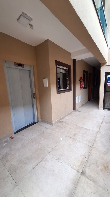 Apartamento à venda pronto para morar com 2 dormitórios na Vila Carrão Rua Trapicheiro São Paulo - Elevador