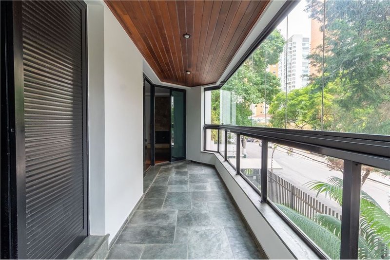 Apartamento a venda em Moema Ibijaú São Paulo - 