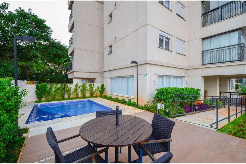 Apartamento na Vila Mascote com 68m² Santa Catarina São Paulo - 