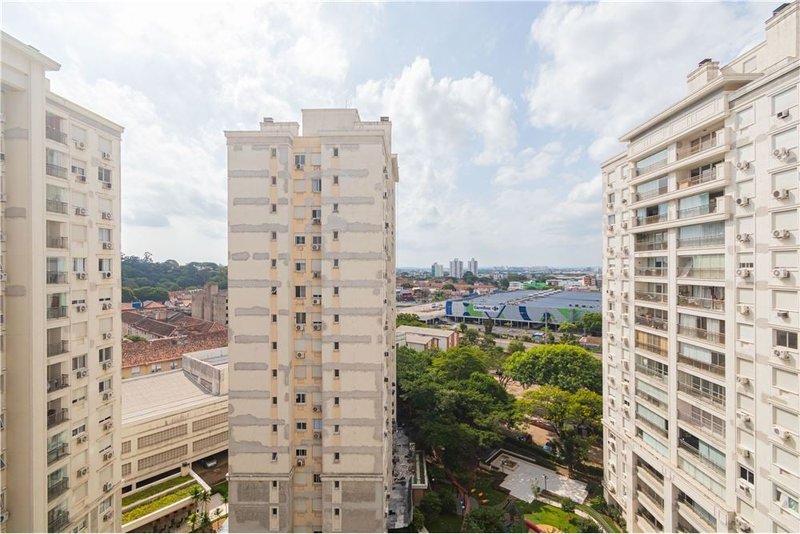 Apartamento de 3 dormitórios próximo ao Consulado Americano Jari Porto Alegre - 