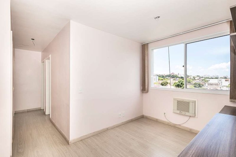 Apartamento com 3 dormitórios na Av Coronel Massot Coronel Massot Porto Alegre - 