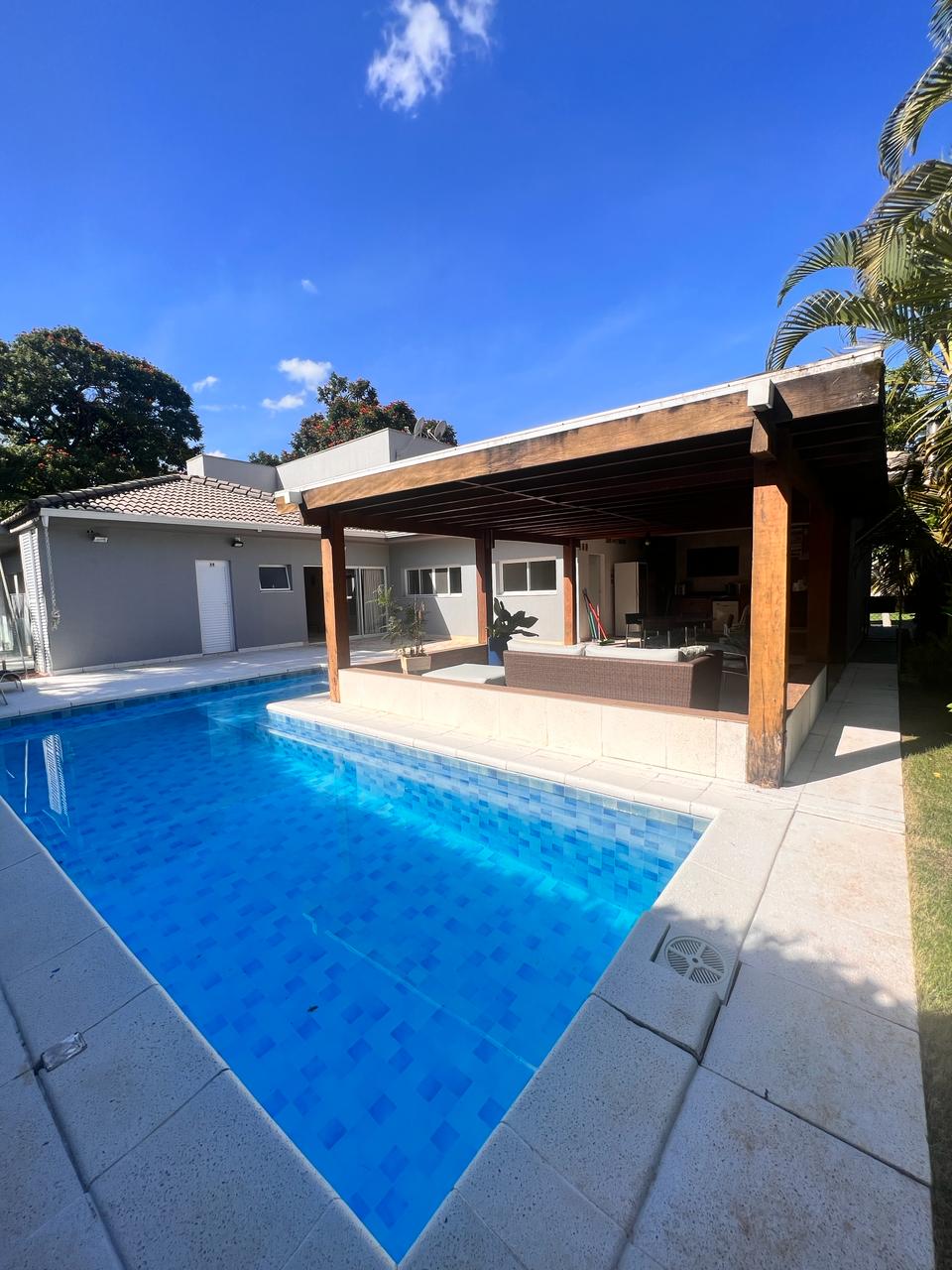 Casa com  4 dormit&oacute;rios &agrave; venda, 515 m&sup2; - Condom&iacute;nio Lago Azul Golfe Clube -Ara&ccedil;oiaba-SP Rodovia Raposo Tavares  Araçoiaba da Serra - 