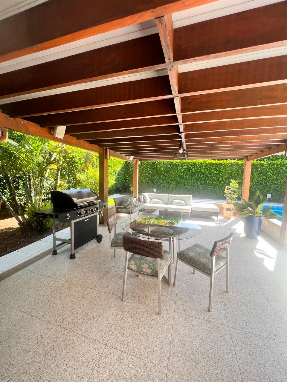 Casa com  4 dormit&oacute;rios &agrave; venda, 515 m&sup2; - Condom&iacute;nio Lago Azul Golfe Clube -Ara&ccedil;oiaba-SP Rodovia Raposo Tavares  Araçoiaba da Serra - 