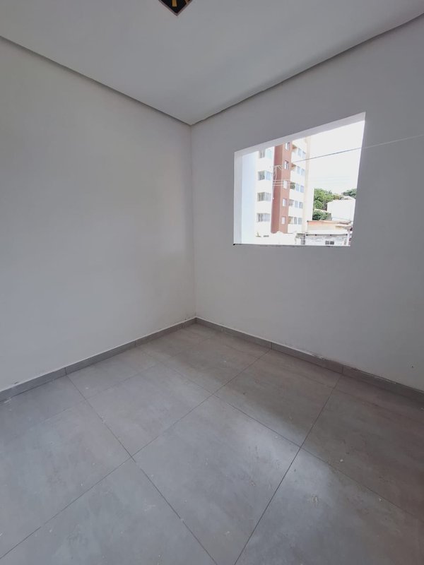 Apartamento à venda pronto para morar com 2 dormitórios na Vila Matilde Rua Embiruçú São Paulo - Unidade 10 2°Andar - Frente c/sacada - Fevereiro 2024