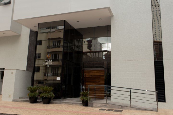 Apartamento Villa Castelli 4 suítes 150m² 2400.0 Balneário Camboriú - 