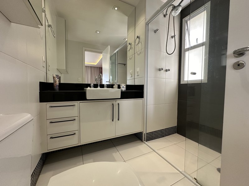 Apartamento com 160m² - 3 suítes - 3 vagas - Vila Romana Rua Fábia São Paulo - 