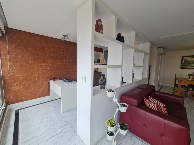 Apartamento com 160m² - 3 suítes - 3 vagas - Vila Romana Rua Fábia São Paulo - 