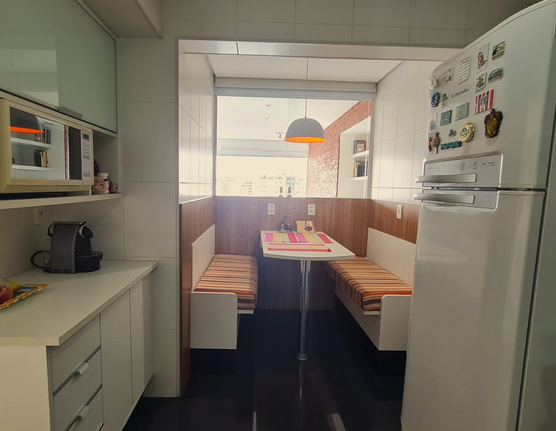 Apartamento com 160m² - 3 suítes - 3 vagas - Vila Romana Rua Fábia São Paulo - 