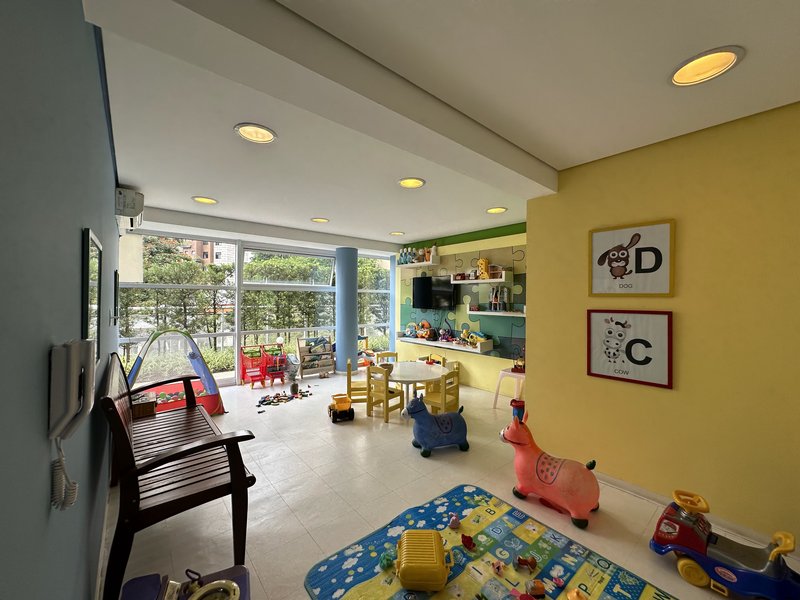 Apartamento com 160m² - 3 suítes - 3 vagas - Vila Romana Rua Fábia São Paulo - 