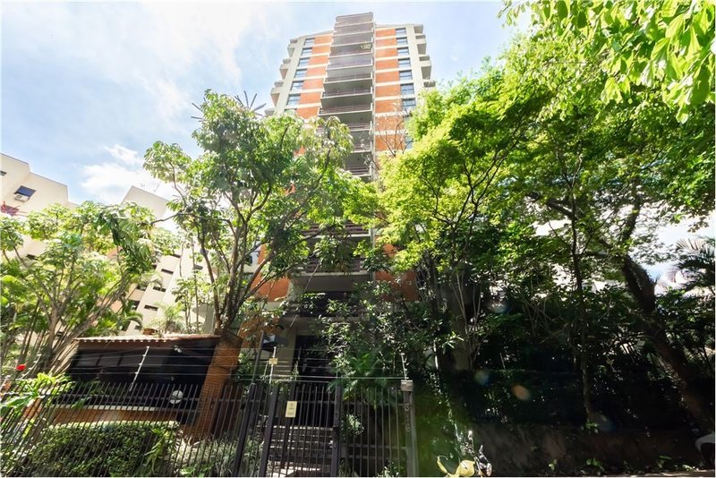 Apartamento com 3 suítes 202m² Camillo Nader São Paulo - 