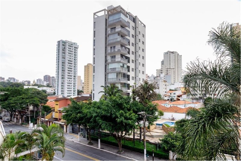 Apartamento na Aclimação com 220m² Augusto de Toledo São Paulo - 