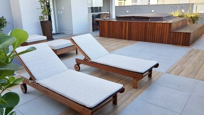 R$ 699.000 - ALTO PADRÃO - LINDÍSSIMO APARTAMENTO - ANDAR ALTO - 53M2 - 1 DORM - 2 VAGAS Alameda Emílio de Menezes Porto Alegre - 
