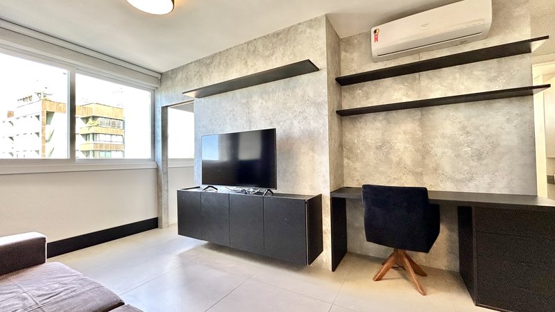 R$ 699.000 - ALTO PADRÃO - LINDÍSSIMO APARTAMENTO - ANDAR ALTO - 53M2 - 1 DORM - 2 VAGAS Alameda Emílio de Menezes Porto Alegre - 