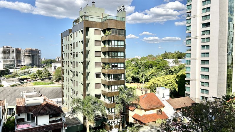 R$ 699.000 - ALTO PADRÃO - LINDÍSSIMO APARTAMENTO - ANDAR ALTO - 53M2 - 1 DORM - 2 VAGAS Alameda Emílio de Menezes Porto Alegre - 