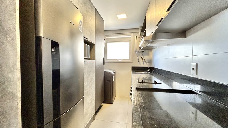 R$ 699.000 - ALTO PADRÃO - LINDÍSSIMO APARTAMENTO - ANDAR ALTO - 53M2 - 1 DORM - 2 VAGAS Alameda Emílio de Menezes Porto Alegre - 