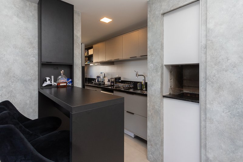 R$ 699.000 - ALTO PADRÃO - LINDÍSSIMO APARTAMENTO - ANDAR ALTO - 53M2 - 1 DORM - 2 VAGAS Alameda Emílio de Menezes Porto Alegre - 
