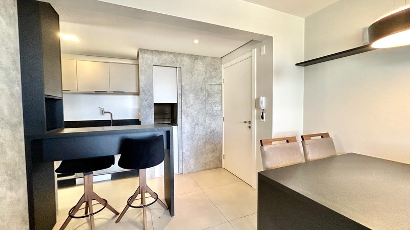 R$ 699.000 - ALTO PADRÃO - LINDÍSSIMO APARTAMENTO - ANDAR ALTO - 53M2 - 1 DORM - 2 VAGAS Alameda Emílio de Menezes Porto Alegre - 