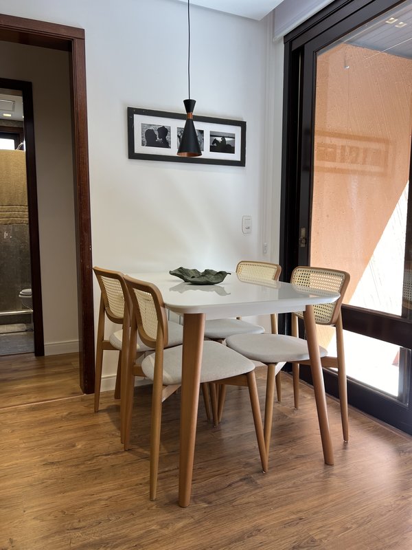 R$ 1.060.000 - KNORR VILLE - MODERNO APARTAMENTO - 96M2 - 2 DORM - 1 VAGA - INFRA COMPLETA Rua das Maravilhas Gramado - 