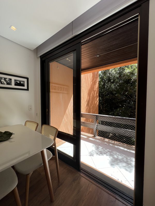 R$ 1.060.000 - KNORR VILLE - MODERNO APARTAMENTO - 96M2 - 2 DORM - 1 VAGA - INFRA COMPLETA Rua das Maravilhas Gramado - 
